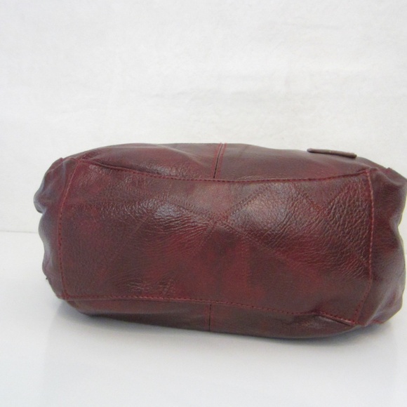 Jing Pin Piju Red Faux Leather Double Handle 3 Compartment Tote - Picture 9 of 12